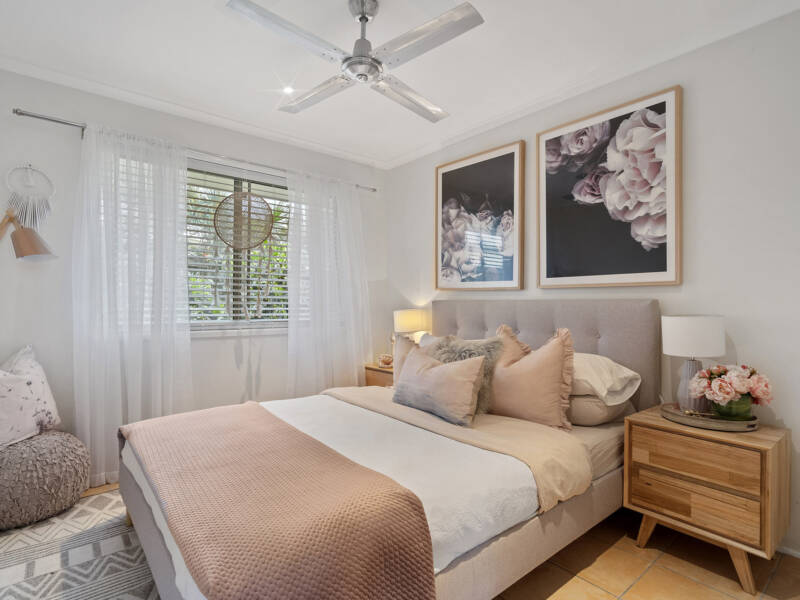 4 Lena Place, Windaroo, QLD 4207 AUS