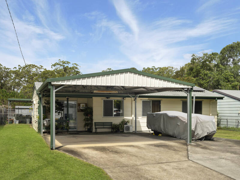 13 Parkland Court, Eagleby, QLD 4207 AUS