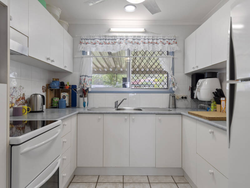 13 Parkland Court, Eagleby, QLD 4207 AUS