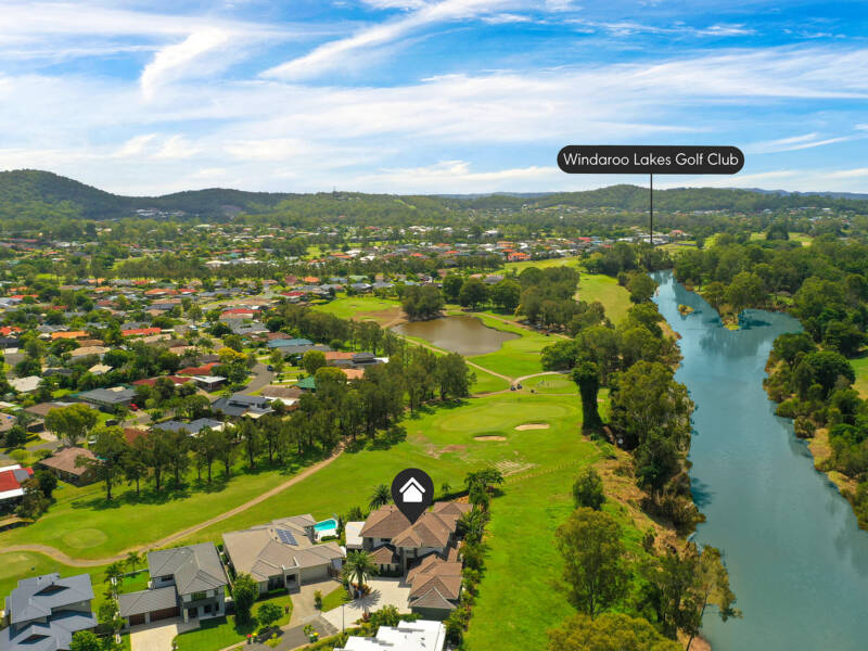 18 Pebble Beach Drive, Windaroo, QLD 4207 AUS