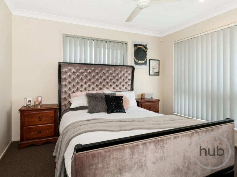 27 Skyline Crct, Bahrs Scrub, QLD 4207 AUS