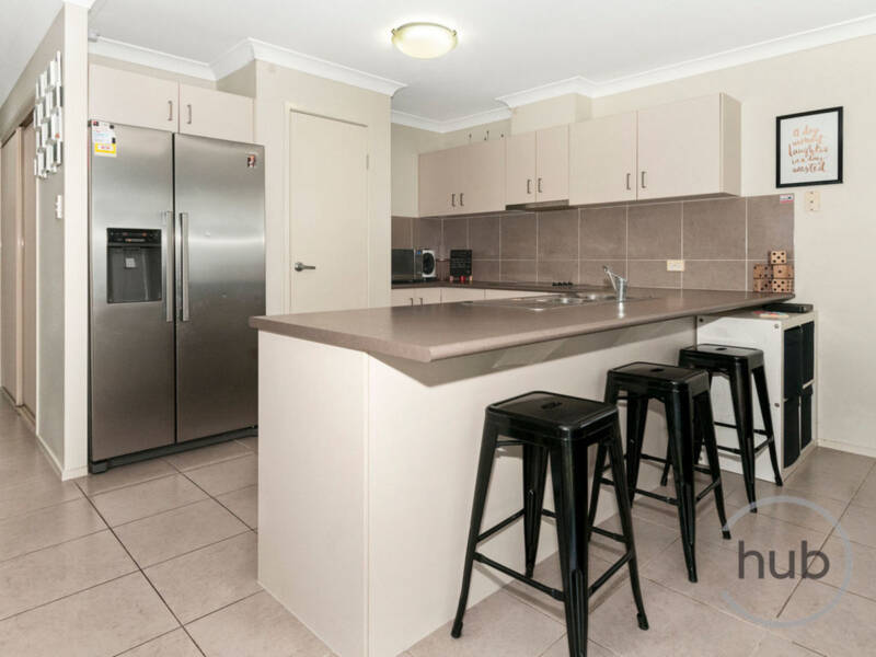 27 Skyline Crct, Bahrs Scrub, QLD 4207 AUS