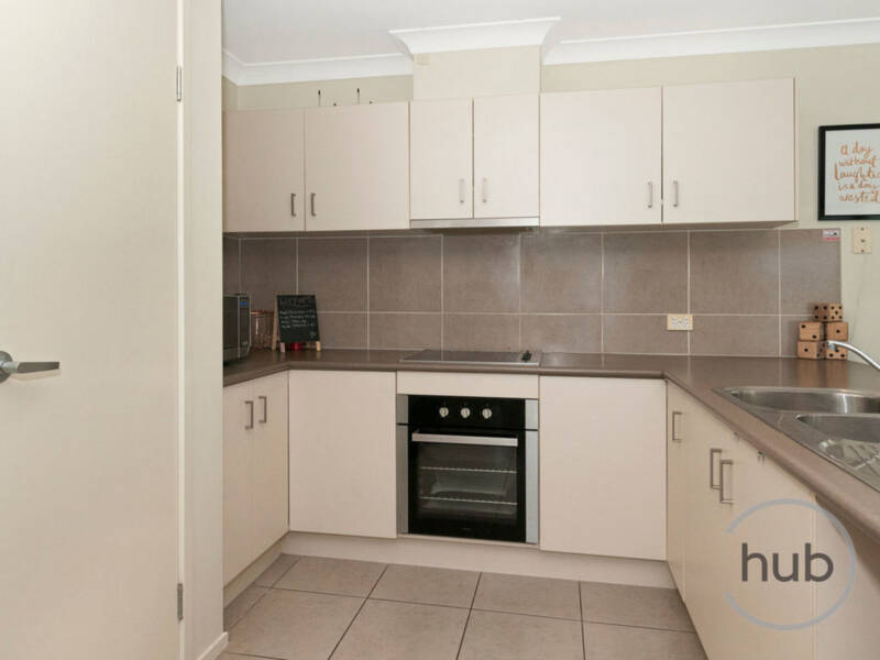 27 Skyline Crct, Bahrs Scrub, QLD 4207 AUS