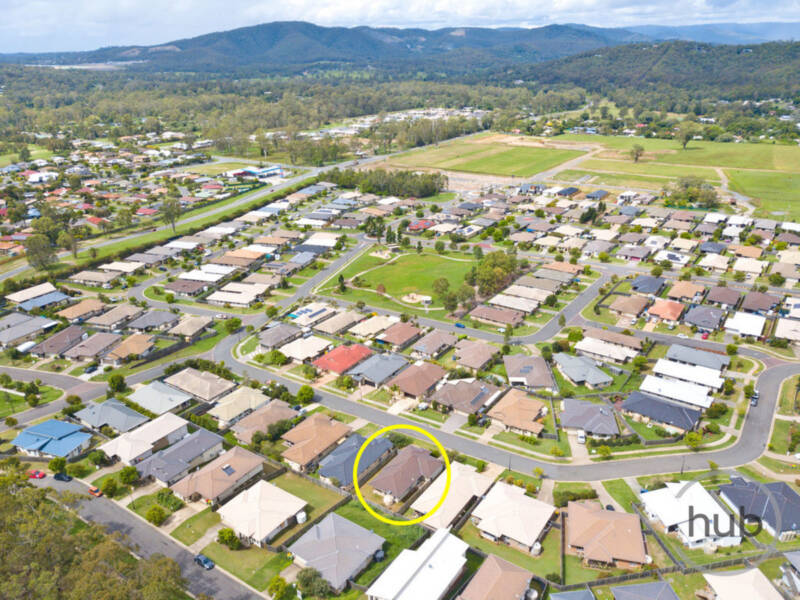 27 Skyline Crct, Bahrs Scrub, QLD 4207 AUS