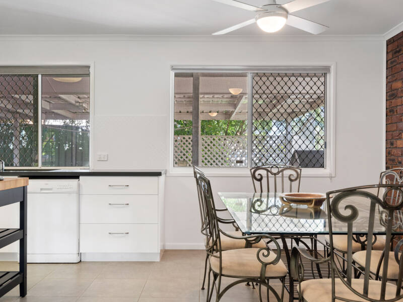 30 Menzies Street, Bethania, QLD 4205 AUS