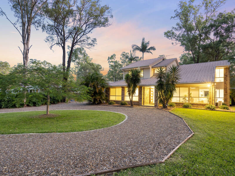 54 Peachey Road, Ormeau, QLD 4208 AUS