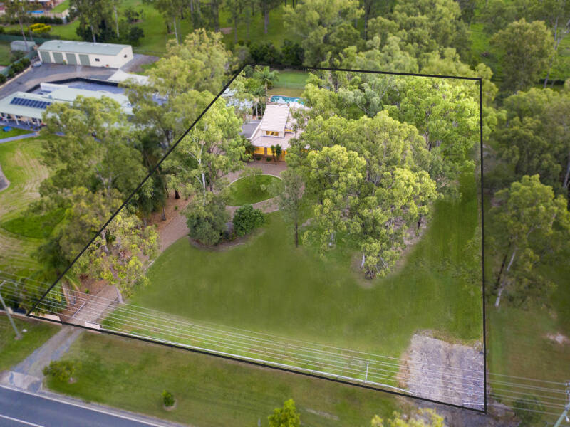 54 Peachey Road, Ormeau, QLD 4208 AUS