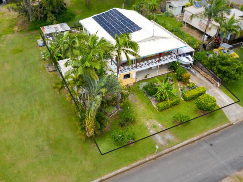 70 Barcelona Terrace, Russell Island, QLD 4184 AUS