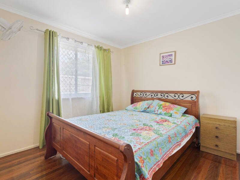 70 Barcelona Terrace, Russell Island, QLD 4184 AUS