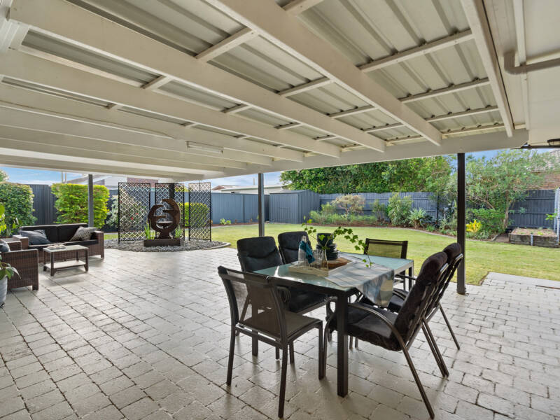 11 Robert Stanley Drive, Mount Warren Park, QLD 4207 AUS