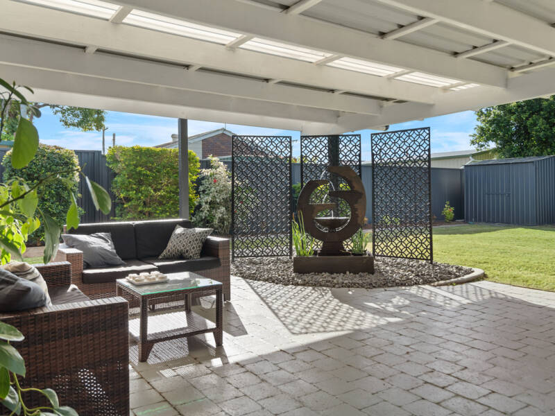 11 Robert Stanley Drive, Mount Warren Park, QLD 4207 AUS