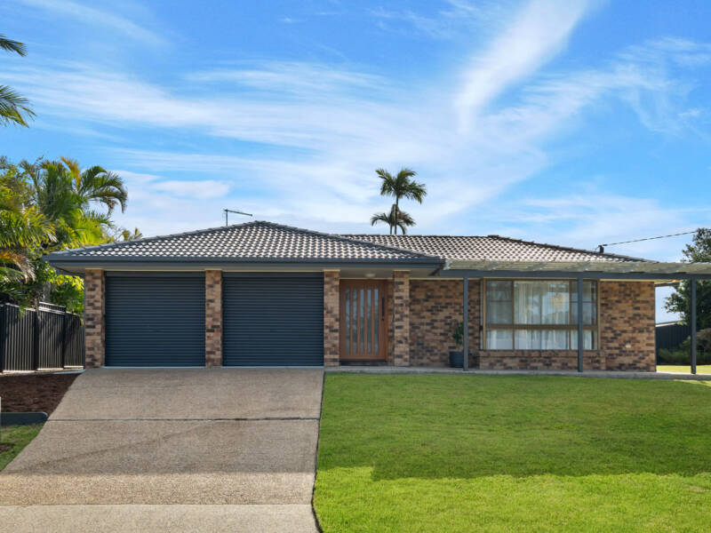 11 Robert Stanley Drive, Mount Warren Park, QLD 4207 AUS