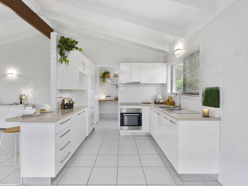 138 Mount Warren Boulevard, Mount Warren Park, QLD 4207 AUS