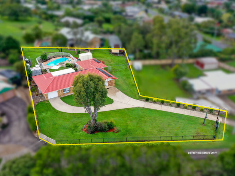 5 Brauer Court, Mount Warren Park, QLD 4207 AUS