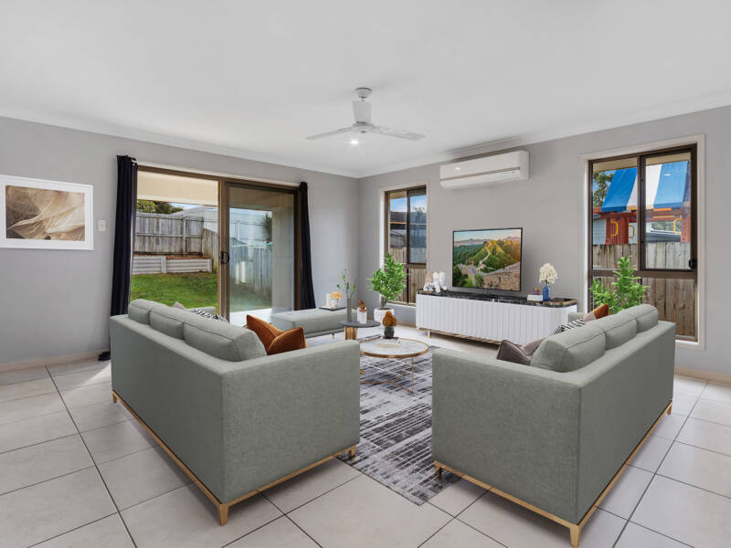 12 Stoneleigh Way, Holmview, QLD 4207 AUS