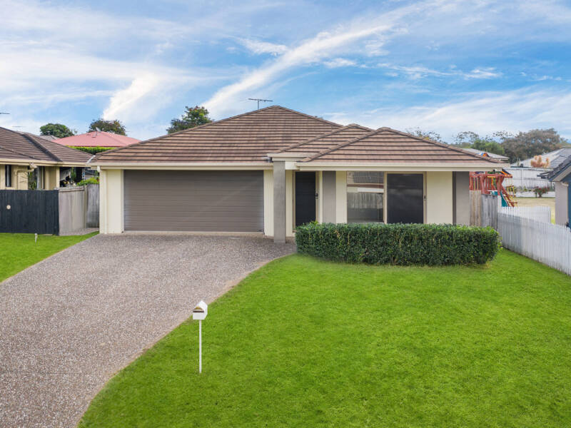 12 Stoneleigh Way, Holmview, QLD 4207 AUS