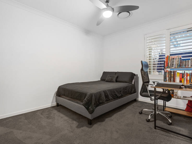 48 Lake Breeze Drive, Windaroo, QLD 4207 AUS