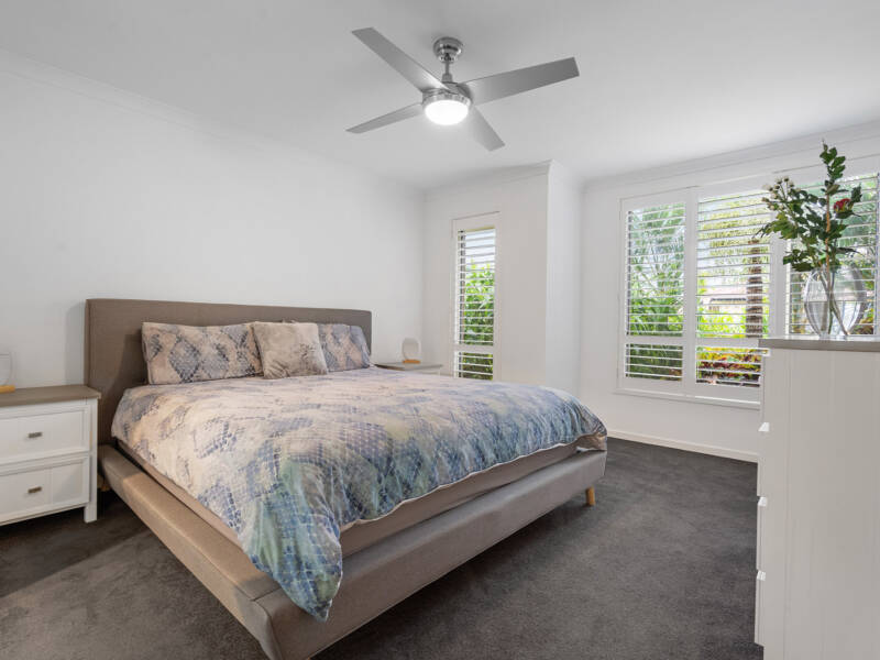 48 Lake Breeze Drive, Windaroo, QLD 4207 AUS