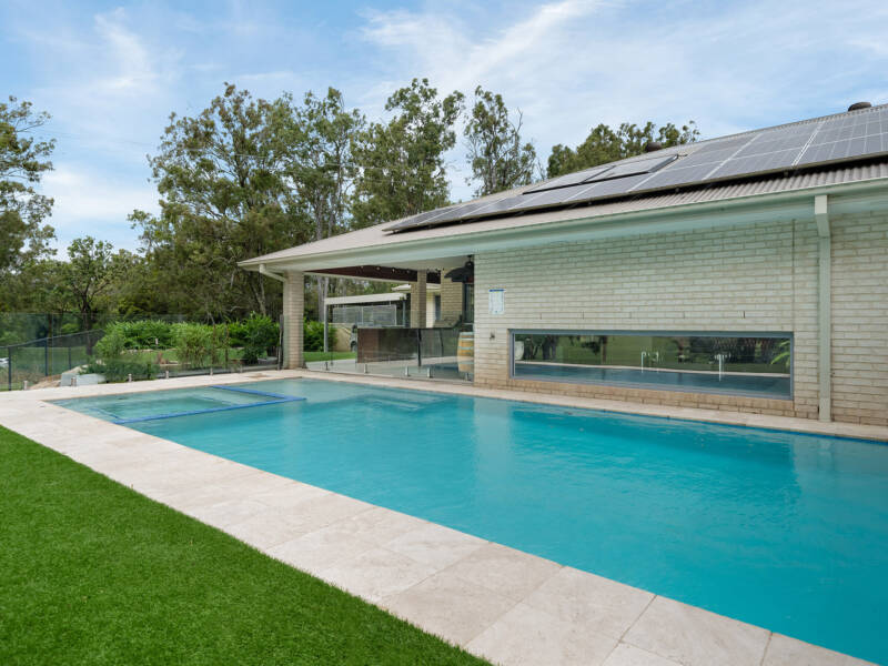 34 Pebble Beach Drive, Windaroo, QLD 4207 AUS