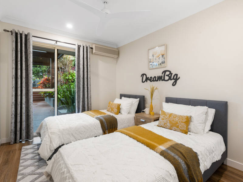 8 Spiro Court, Mount Warren Park, QLD 4207 AUS