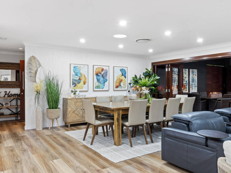 8 Spiro Court, Mount Warren Park, QLD 4207 AUS