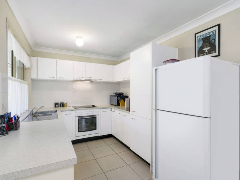 32 Chatfield Street, Edens Landing, QLD 4207 AUS