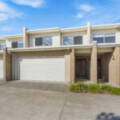 6/1-5 Anna Louise Terrace, Windaroo, QLD 4207 AUS