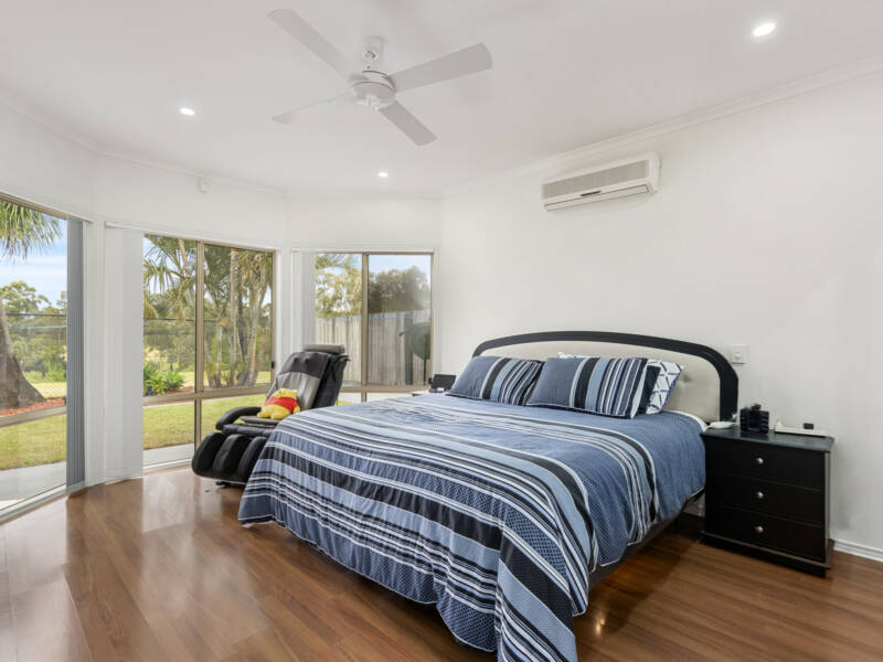16 Riverside Terrace, Windaroo, QLD 4207 AUS