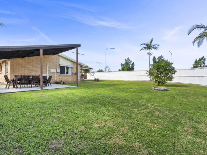 31 Rochester Drive, Mount Warren Park, QLD 4207 AUS