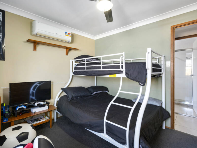 36 Schonwerder Drive, Windaroo, QLD 4207 AUS