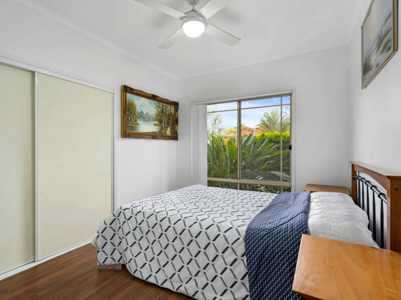 16 Riverside Terrace, Windaroo, QLD 4207 AUS