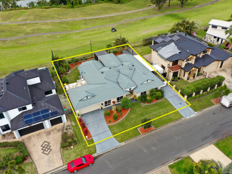 16 Riverside Terrace, Windaroo, QLD 4207 AUS