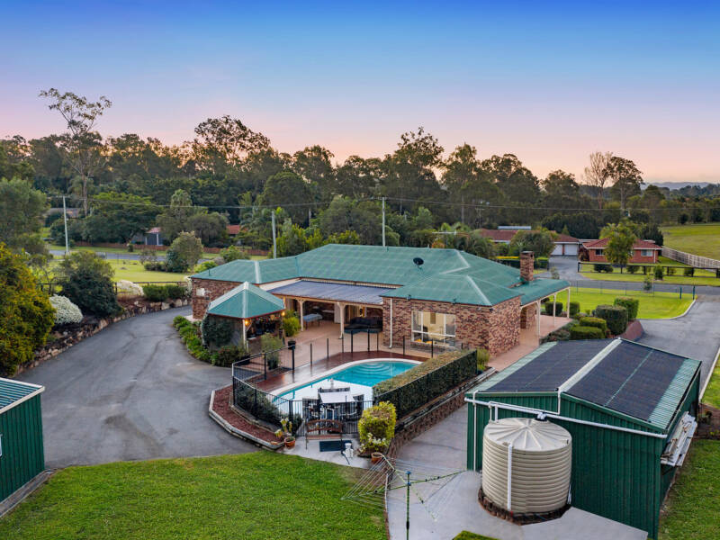 25 Sears Road, Yatala, QLD 4207 AUS