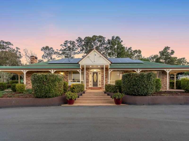25 Sears Road, Yatala, QLD 4207 AUS