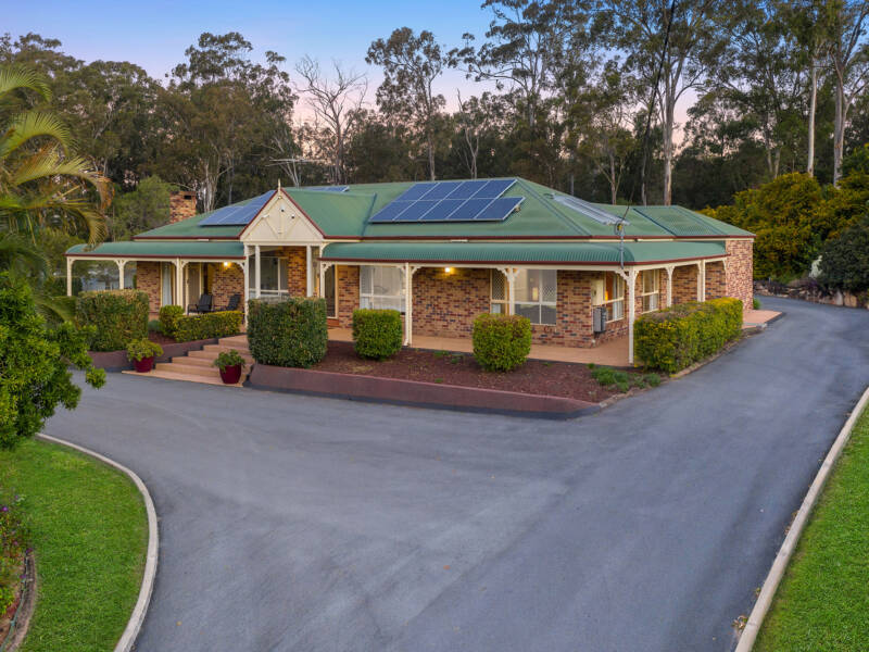 25 Sears Road, Yatala, QLD 4207 AUS