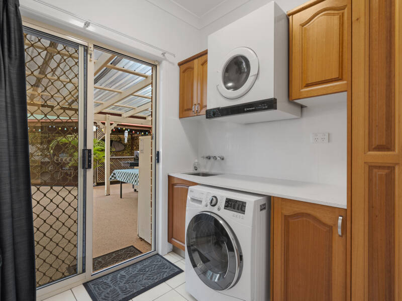 25 Sears Road, Yatala, QLD 4207 AUS