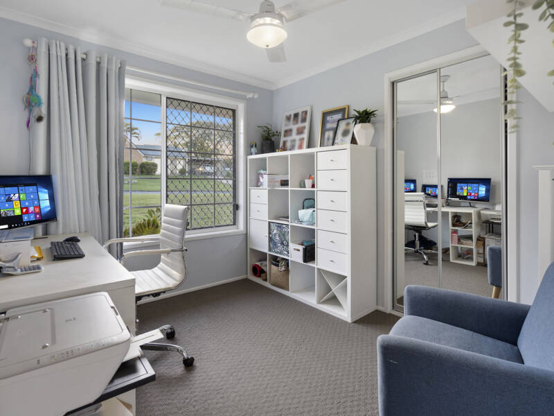 6 Eltham Court, Mount Warren Park, QLD 4207 AUS