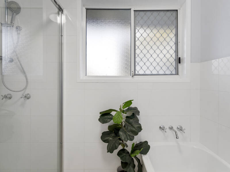 6 Eltham Court, Mount Warren Park, QLD 4207 AUS