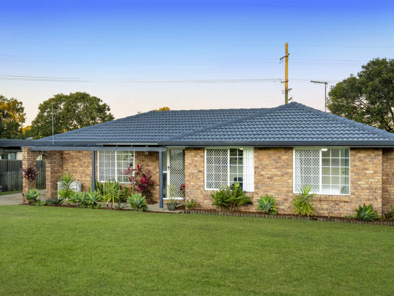 6 Eltham Court, Mount Warren Park, QLD 4207 AUS