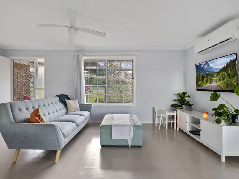 6 Eltham Court, Mount Warren Park, QLD 4207 AUS
