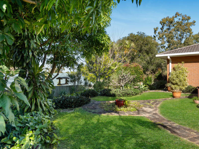 9 Weymouth Street, Mount Warren Park, QLD 4207 AUS
