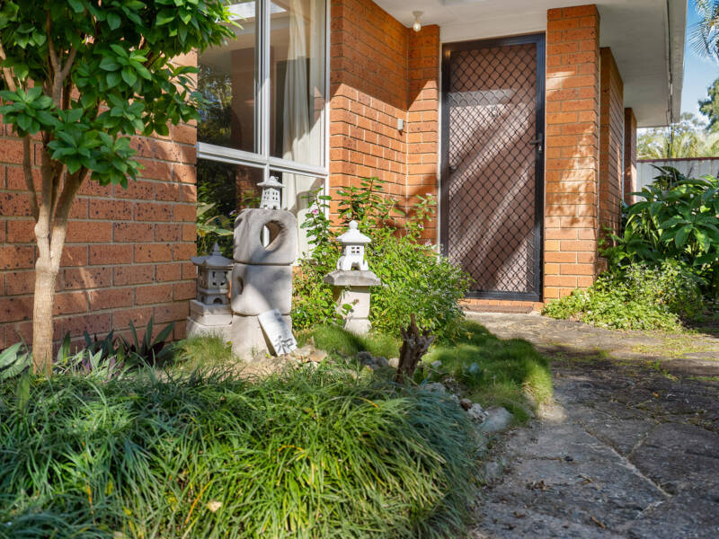 9 Weymouth Street, Mount Warren Park, QLD 4207 AUS