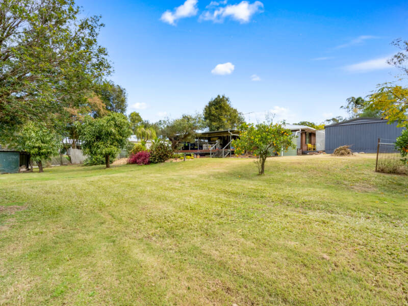 27-29 Arbour Drive, Gleneagle, QLD 4285 AUS