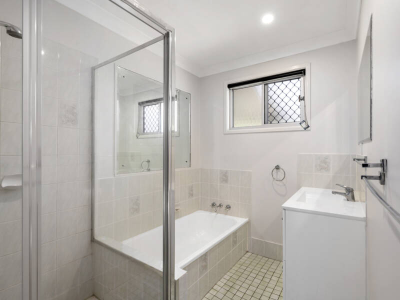 28 Lincoln Street, Beenleigh, QLD 4207 AUS