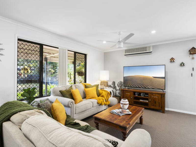 27-29 Arbour Drive, Gleneagle, QLD 4285 AUS