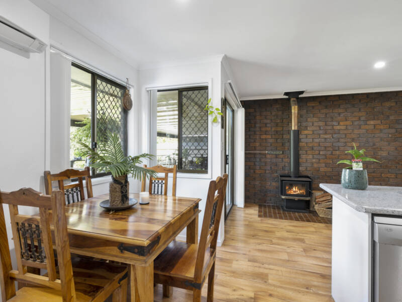 27-29 Arbour Drive, Gleneagle, QLD 4285 AUS