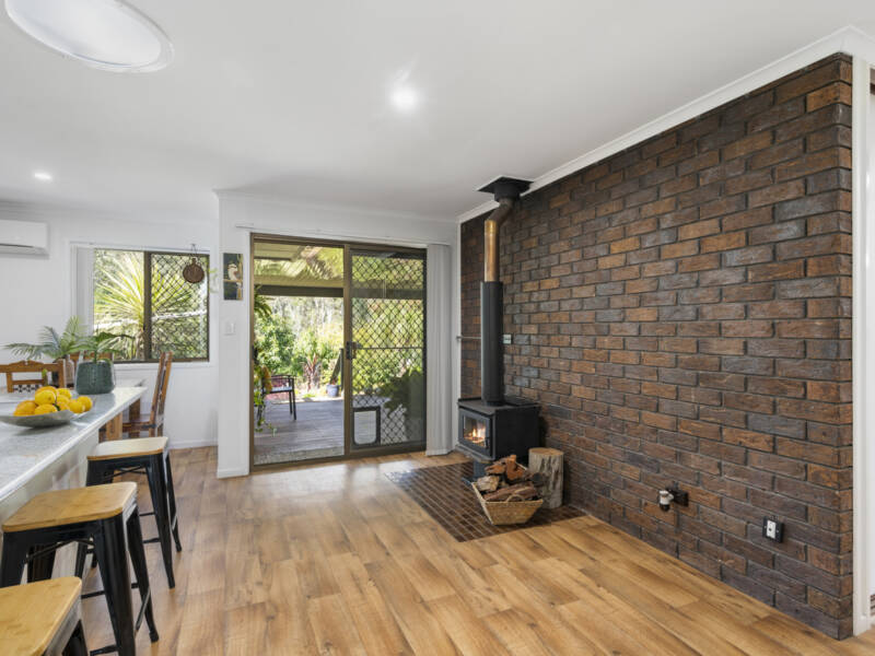 27-29 Arbour Drive, Gleneagle, QLD 4285 AUS