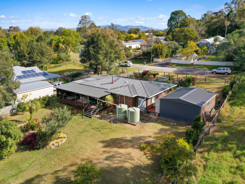 27-29 Arbour Drive, Gleneagle, QLD 4285 AUS