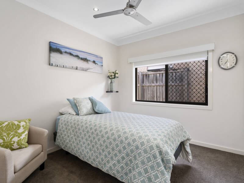 24 Long Island Drive, Windaroo, QLD 4207 AUS