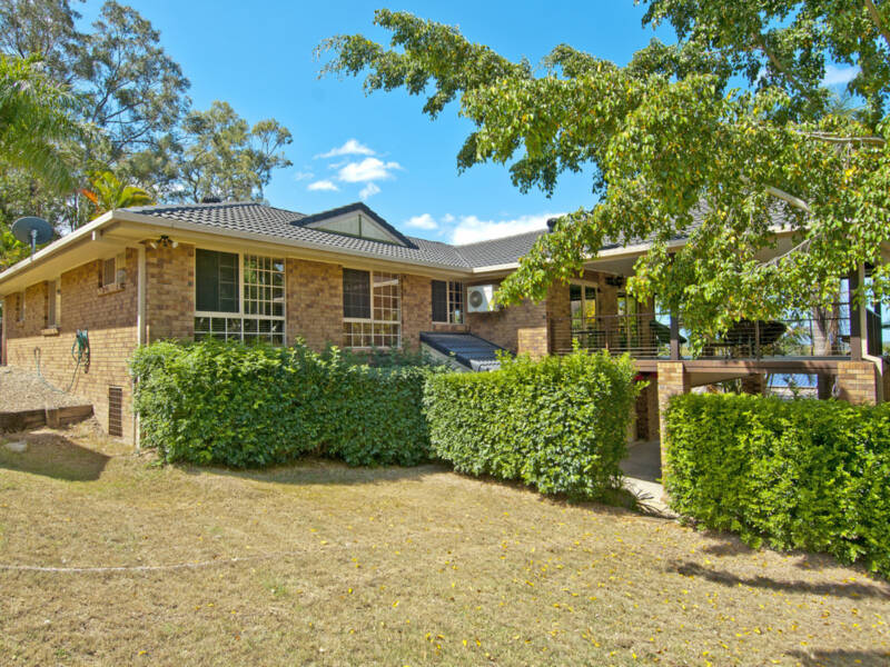 11 Rae Court, Mount Warren Park, QLD 4207 AUS